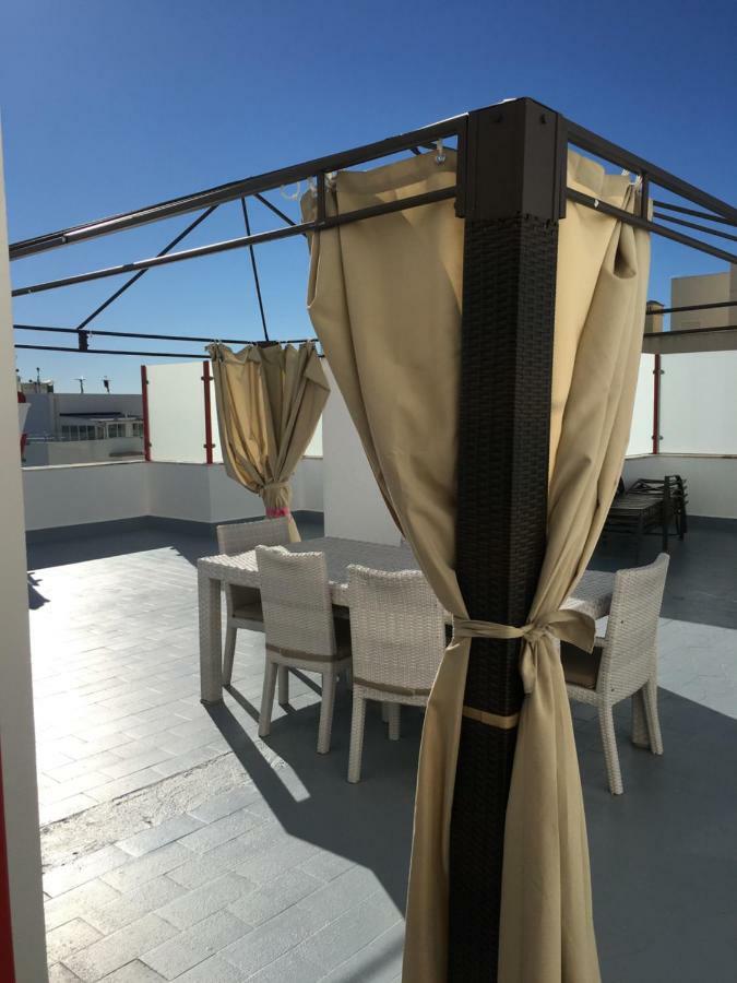 Appartement Luxueux 4 Pieces, Terrasse 120M2 Vue Mer Praia Da Rocha بورتيماو المظهر الخارجي الصورة